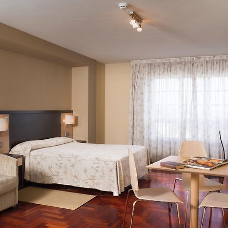 Apartamentos Portazgo А-Корунья Екстер'єр фото
