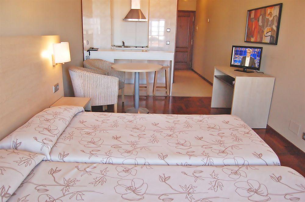 Apartamentos Portazgo А-Корунья Екстер'єр фото