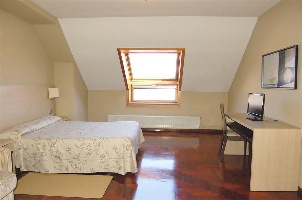 Apartamentos Portazgo А-Корунья Екстер'єр фото
